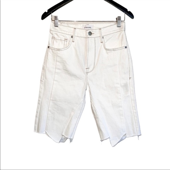 NEW FRAME Le Vintage Bermuda Jagged Edge High Rise Jean Shorts Vintage White - Picture 3 of 4